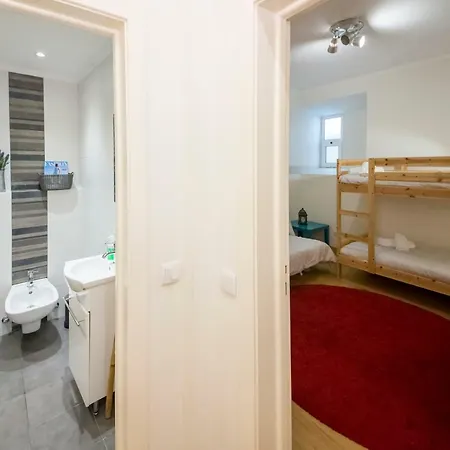 Charming Tejo House, 2 Bedrooms, Cacilhas Center * Almada